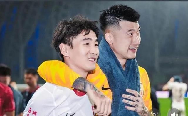 开云官网-包含射击超级杯焦点战：岭南麒麟队绝杀岭东旋风队，新星闪耀。定海神针仍在的词条