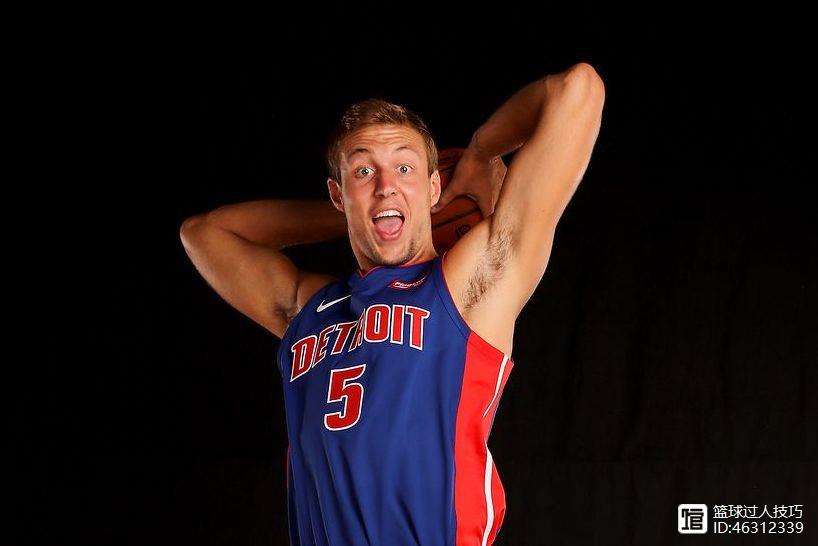 开云体育官网-欧超杯倒计时，山东男篮今夜再遭质疑，细节引发关注，媒体盛赞，球探报告显示潜力的简单介绍