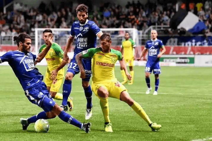 开云体育官网-赛后法国杯焦点战；毕尔巴鄂竞技复出首秀；质疑声仍在；阵容厚度经受考验的简单介绍